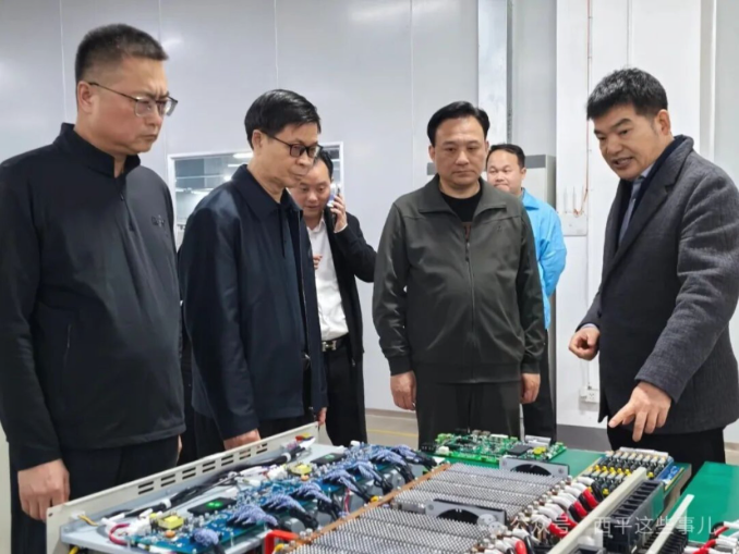 西平县委书记侯公涛一行到广州 南宁开展招商活动